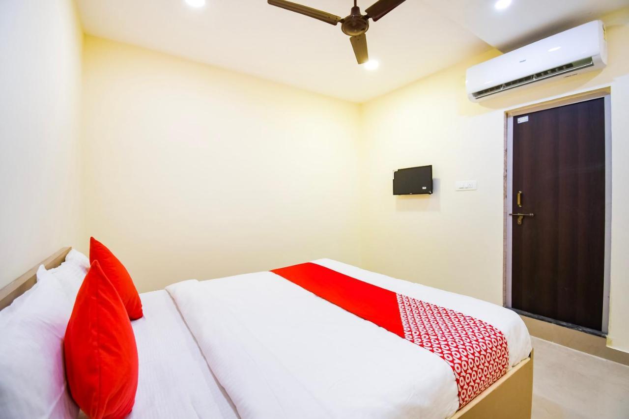 Oyo Flagship 45586 Hotel Airport Inn Rāipur Dış mekan fotoğraf