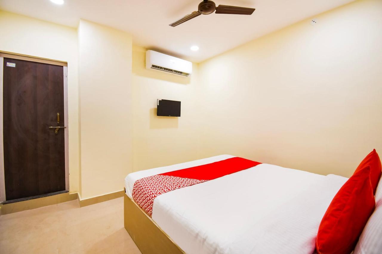 Oyo Flagship 45586 Hotel Airport Inn Rāipur Dış mekan fotoğraf