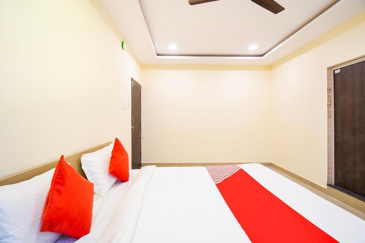 Oyo Flagship 45586 Hotel Airport Inn Rāipur Dış mekan fotoğraf